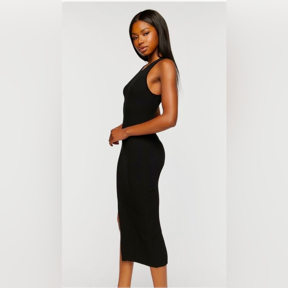 Black Maxi Ribbed Tank Dress 🖤 - Picture 3 of 12